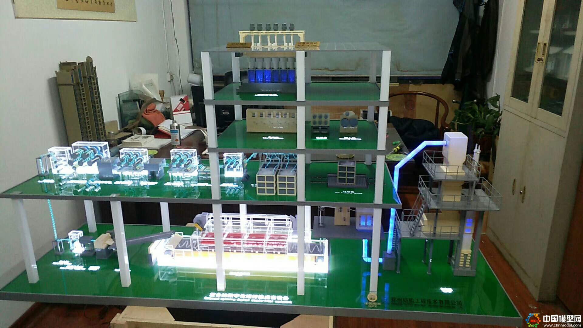 樓盤沙盤模型制作、別墅沙盤模型制作、城市規(guī)劃沙盤制作、建筑模型設(shè)計(jì)制作、工業(yè)模型設(shè)計(jì)制作、數(shù)字多媒體沙盤制作